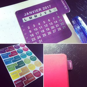 stickers à onglets pour marquer mon calendrier bullet journal